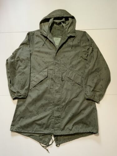 Vintage Selma U.S. Military Desert Night Camouflage Fishtail Parka Jacket Sz. M