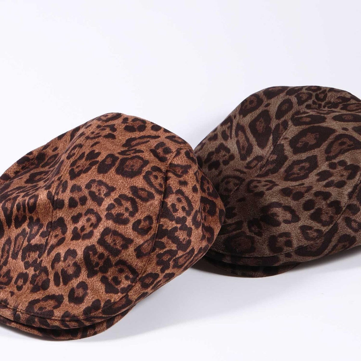 Retro Leopard Print Beret Hat for Women French Winter Warm Beret