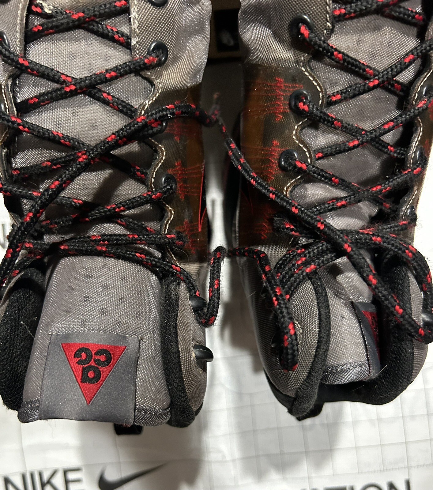 Rare NIKE Zoom Ashiko ACG Black Red Flywire Boots Col… Gem