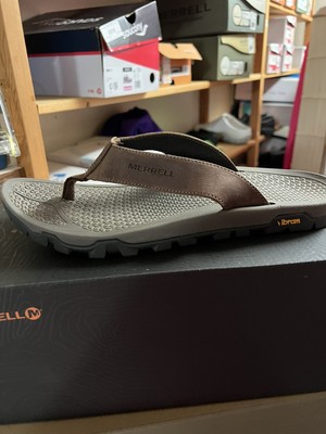 merell breakwater flipflop