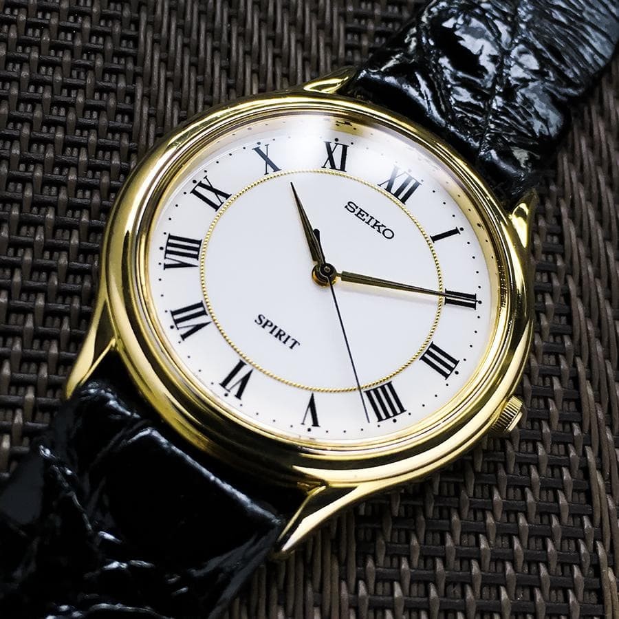 Analog Seiko Sweeping Numeral Watch Hand Second Roman Wristwatch Dial Mens - VintageWatches.PK Analog Seiko Sweeping Numeral Watch Hand Second Roman Wristwatch Dial Mens - vintagewatches.pk