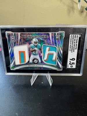 2023 Panini Spectra Rising Rookie Memorbila Celestial RRM-DAC De'Von Achane 2/5 