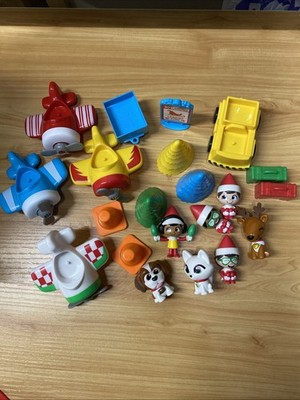 Elf On The Shelf Advent Calendar with Elf Pets and Sweet Spinners 21 Pieces Lot
