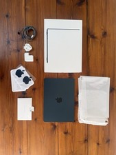 Apple MacBook Air M2, 13.6" Midnight, 256GB SSD, 8GB RAM, 98% BH-BROKEN SCREEN