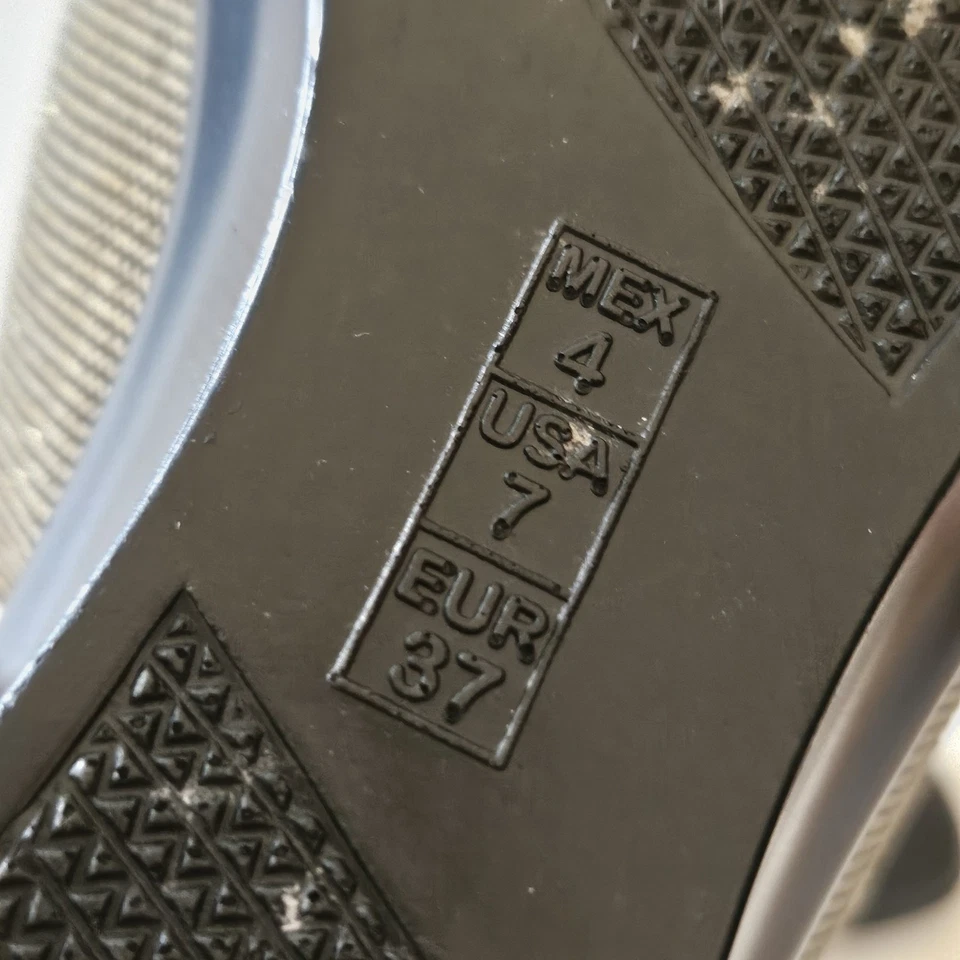 Sandálias Charleston Shoe Company Hilton tanga anabela sapatos de linho dourado 7 - Imagem 4 de 4