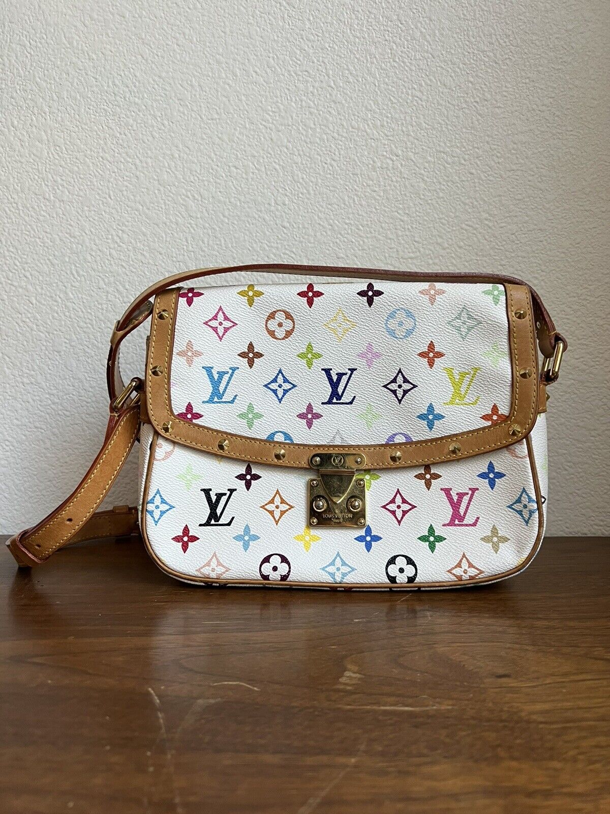 women's crossbody louis vuitton bag