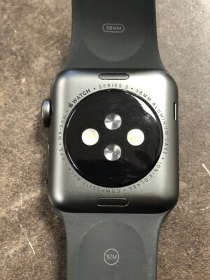 Apple Watch Series 3 - A1858 38mm Aluminum GPS Read Description 