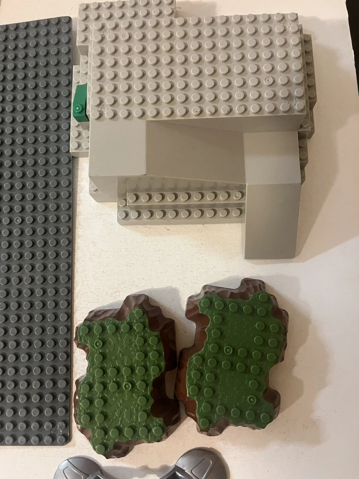 Mega Books 1411 Teenage Mutant Ninja Turtles Battle Shell Bridge.Not Inventoried - Image 4 of 4