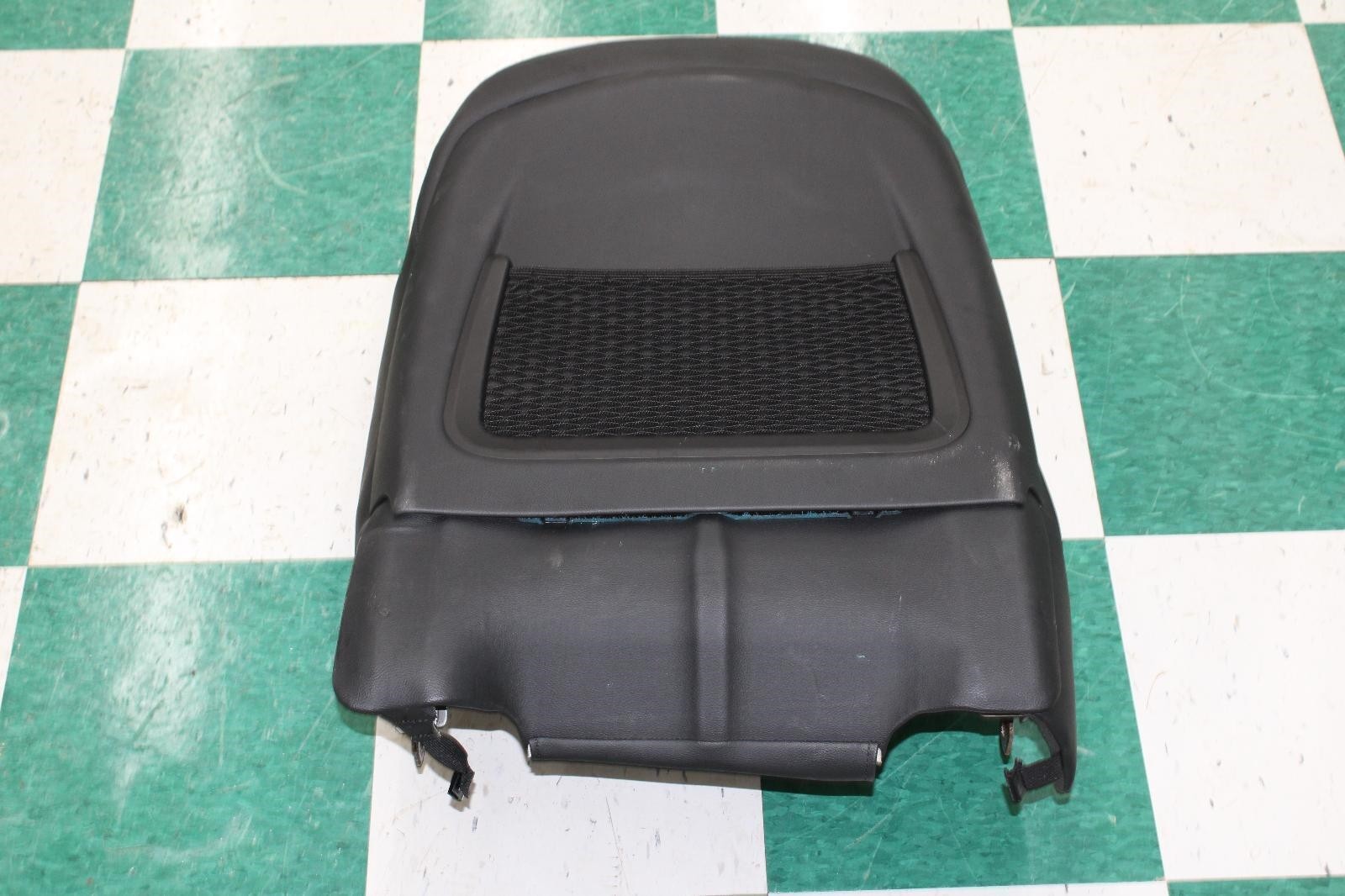 ⚠️WORN⚠️ 14-20 Ghibli Black Nero Driver LH LF Front Upper Backrest Seat Cushion