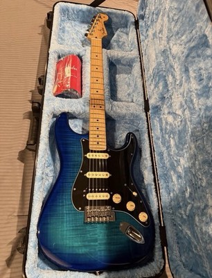 Fender Player Stratocaster HSS Plus Top Maple Fingerboard Limited-Edition Guitar