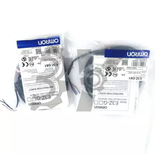1pcs New Omron 12-24VDC Switch E3Z-G81