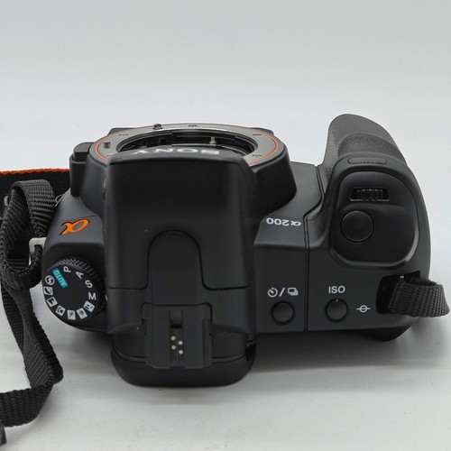 Sony Alpha A200 10.2MP Digital SLR DSLR Camera w/ 18-70mm Lens - Picture 6 of 11