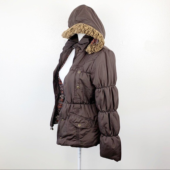 Hoodie/Doudoune Multicolore Doll House Taille M - Neuf Avec étiquettes