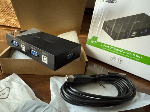 UGREEN 30357 2 Port USB KVM Switch Box Used Comes With Cords - Picture 4 of 6
