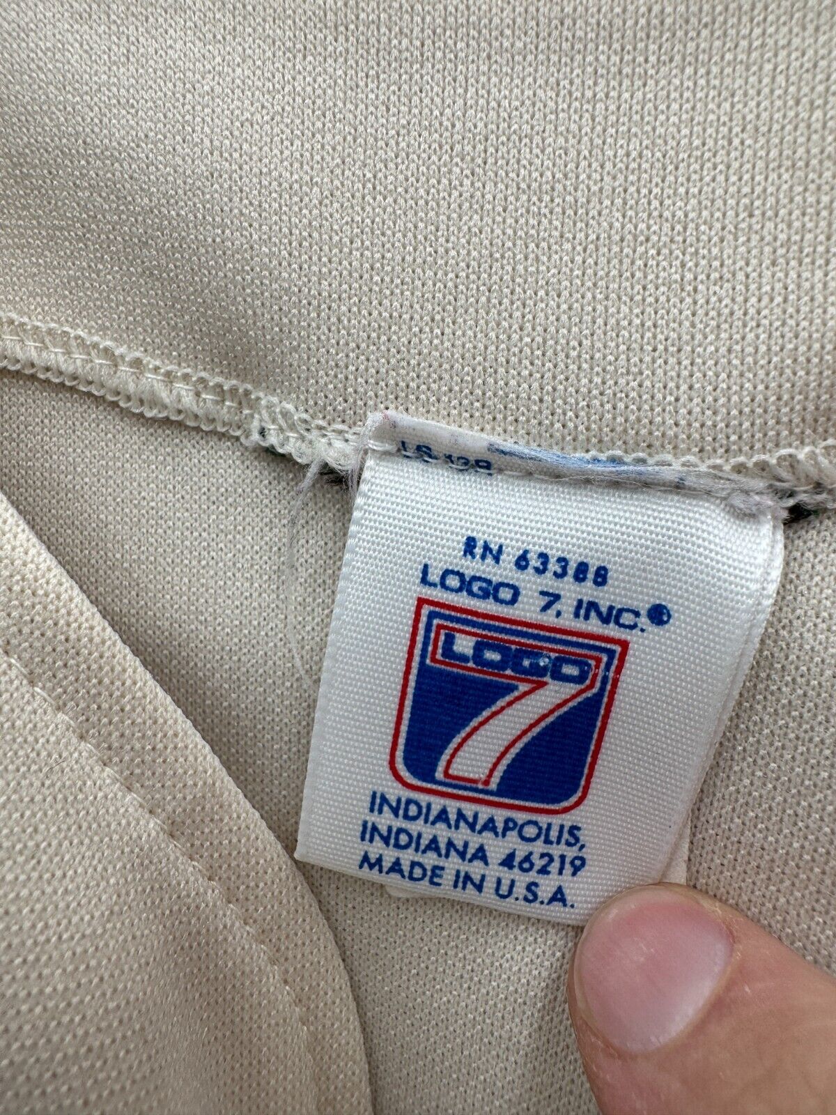 Foto 3 di 9