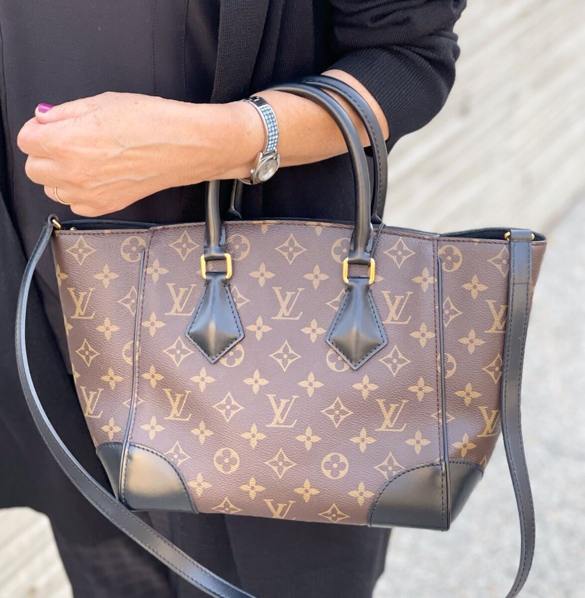 Louis Vuitton Monogram Phenix PM Black