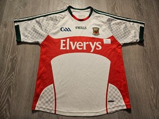 Mens O`Neills GAA Mayo football Gaelic jersey shirt Size S