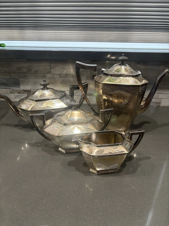 Antiguo juego de té Barbour de 5 piezas enchapado en plata estilo federal años 20 Foto 2 de 4