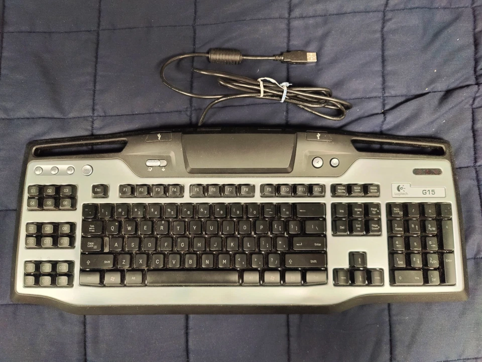 Logitech G15 Original - Y-UG75 W/ OG Box - Image 2 of 4