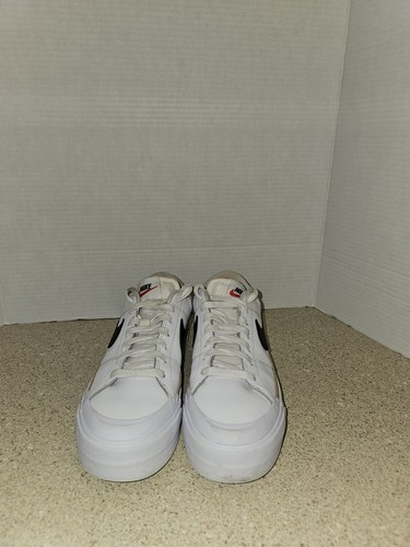 Nike Women's Court Legacy Lift Tennis Shoes Sz 8.5 White DM7590-100 Platform NIB - Picture 3 of 7