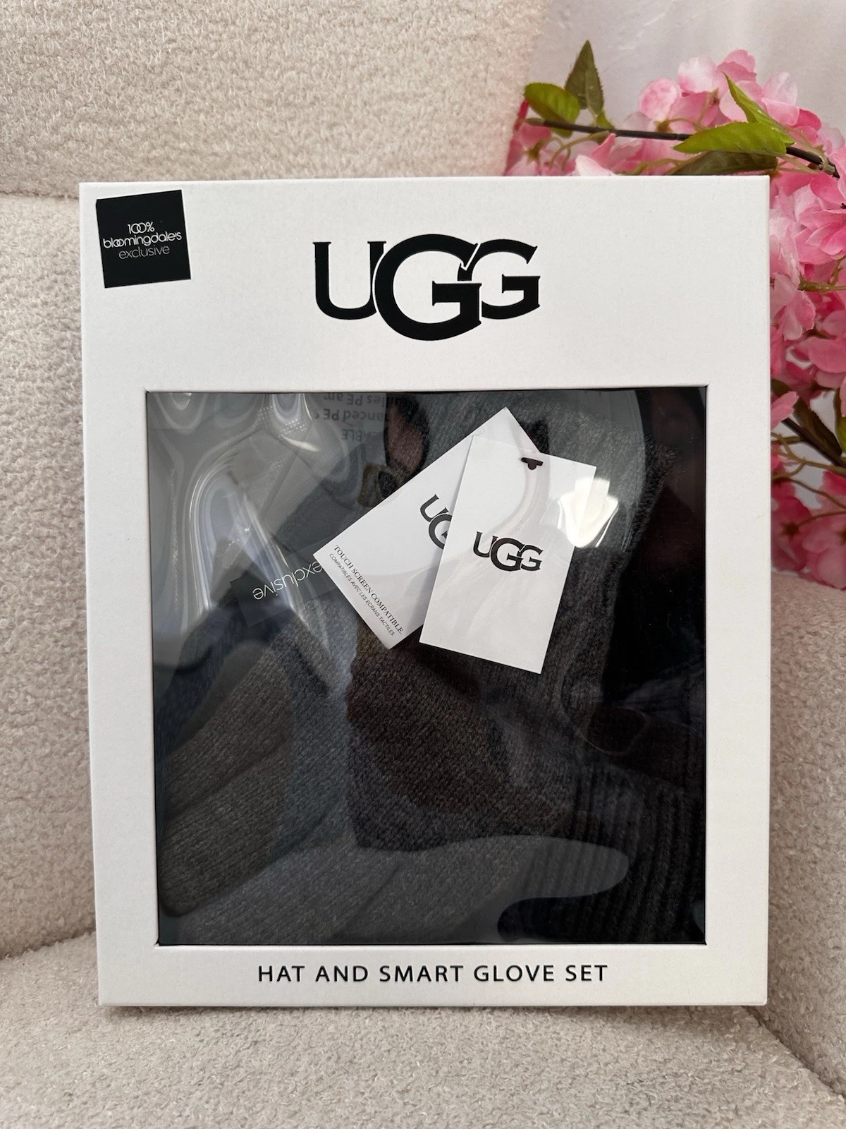 UGG Hat and Smart Glove Set Touchscreen Compatible Winter Gift NWT