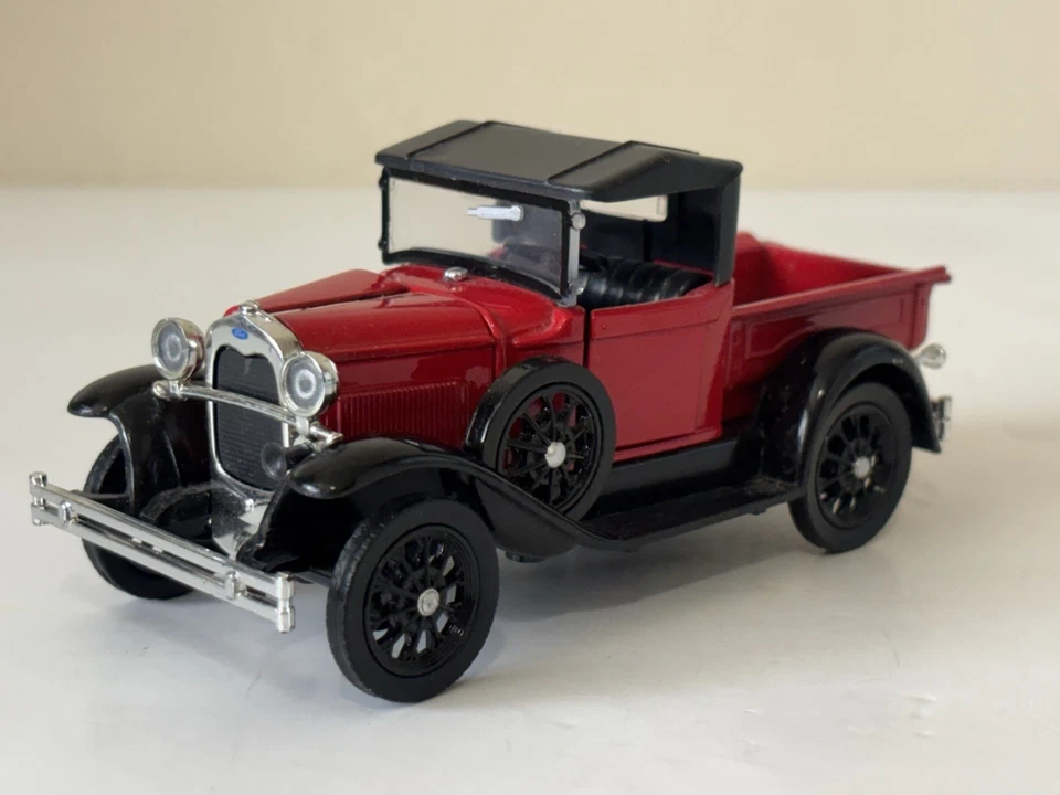 National Motor Museum 1928 Model 76A Roadster Pickup 5.5” Car Toy Rare Die Cast - Image 3 of 4