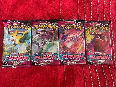 Pokémon TCG: Sword & Shield-Fusion Strike Sleeved Booster Pack (10 Cards)