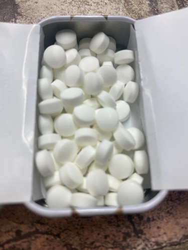 Triumph Motorcycles Embossed Small Metal Tin Of 15g Strong Sugar Free Mini Mints - Picture 4 of 5