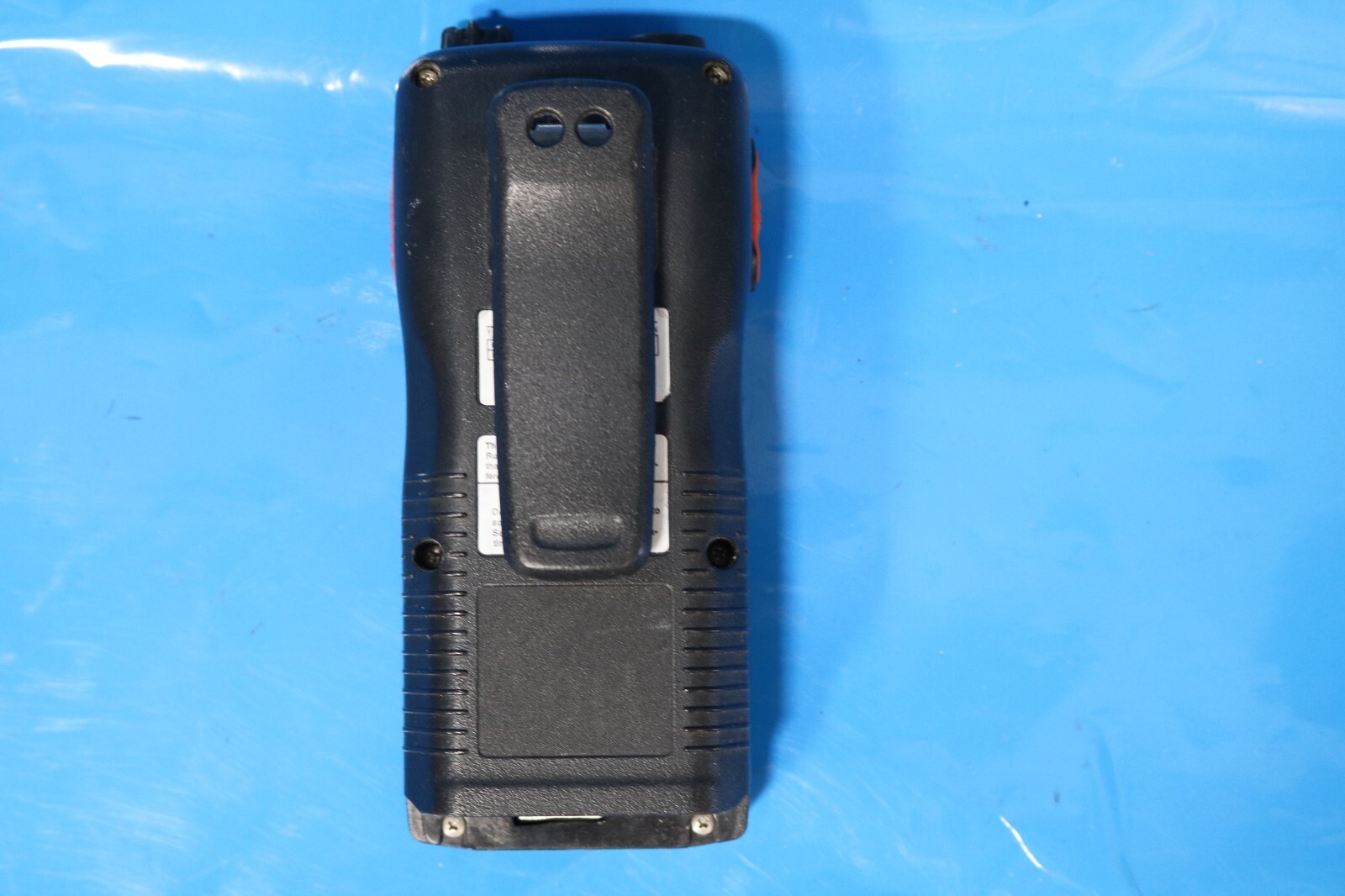 Radio VHF de mano flotante estándar Horizon Marine HX851 6W B10