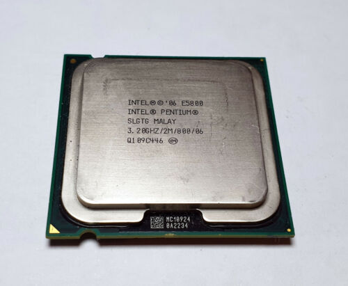 Intel Pentium E5800 3.2 GHz 3.20GHZ/2M/800, SLGTG Socket 775 - Picture 1 of 1