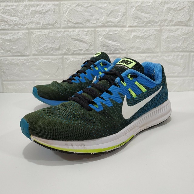 Size 10 - Nike Air Zoom Structure 20 