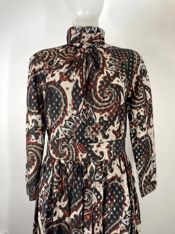 Vestido de anfitriona metálico de colección años 70 largo/maxi cachemir 100 PARKHOUSE TALLA M Foto 4 de 4