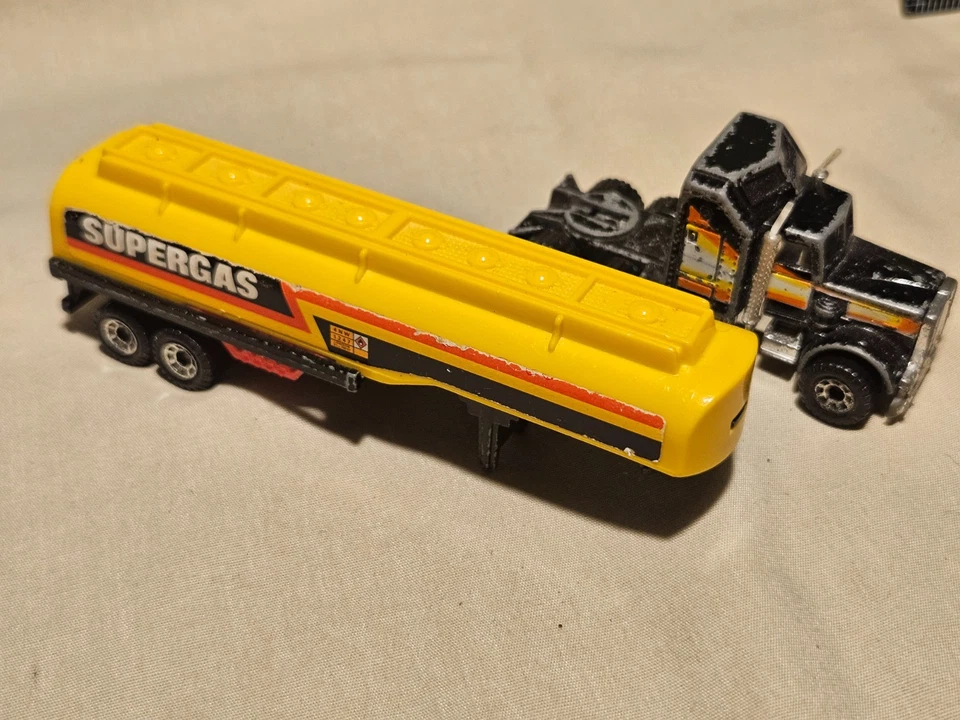 Спичечный коробок бензовоз и грузовик Kenworth 1981 - Изображение 4 из 4