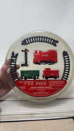COCA COLA BATTERY OPERATED TABLE TOP TRAIN SET Vtg From Popcorn Tin