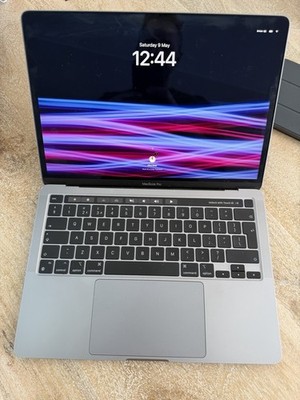 Apple MacBook Pro 13 Zoll 2020 M1 - 16GB RAM - 1TB SSD Speicher Space Grau