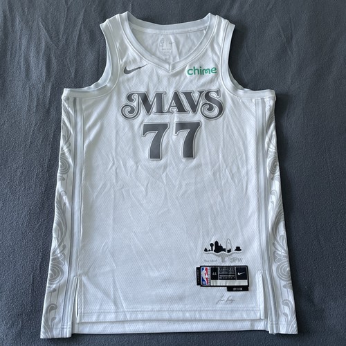 Luka Doncic Jersey Mens Medium Dallas Mavericks White City Connect Edition Nike