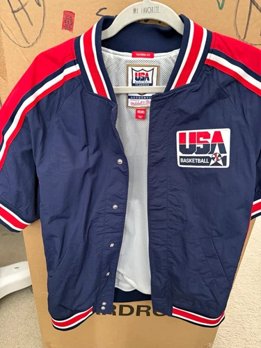 Mitchell & Ness USA Larry Bird Barcelona 1992 Men's Basketball Jacket M Blue - product listing photo