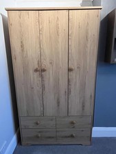 Oak-effect Wardrobe - 3 Doors / 4 Drawers