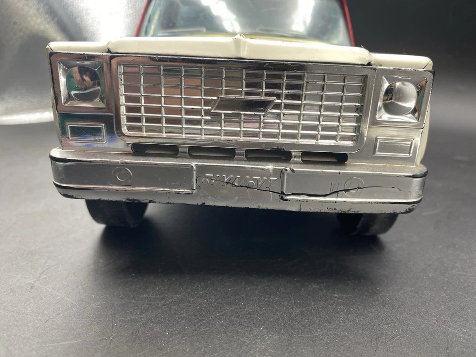 Camioneta Chevy NYLINT de acero prensado de los años 70 herrajes de valor real Foto 2 de 4