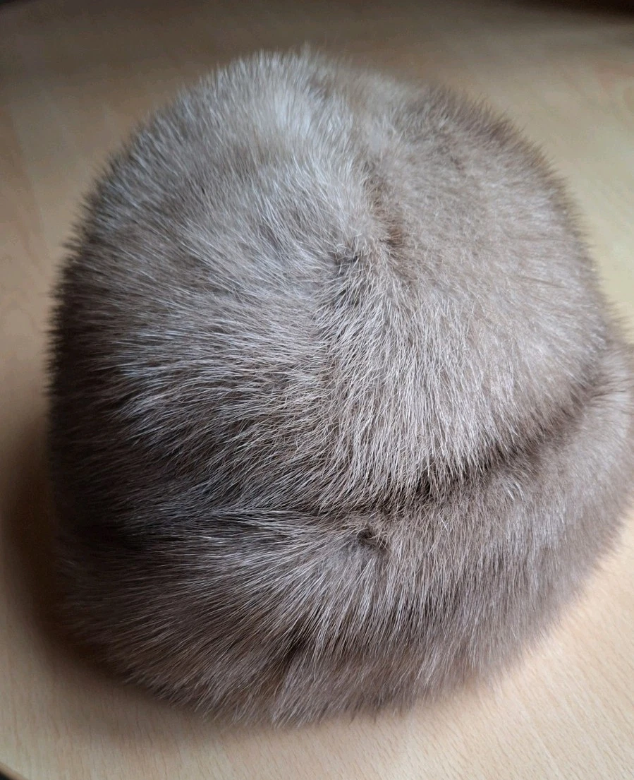 Damen Pelzkappe Pelzmütze, echtes Fell, grau, Vintage