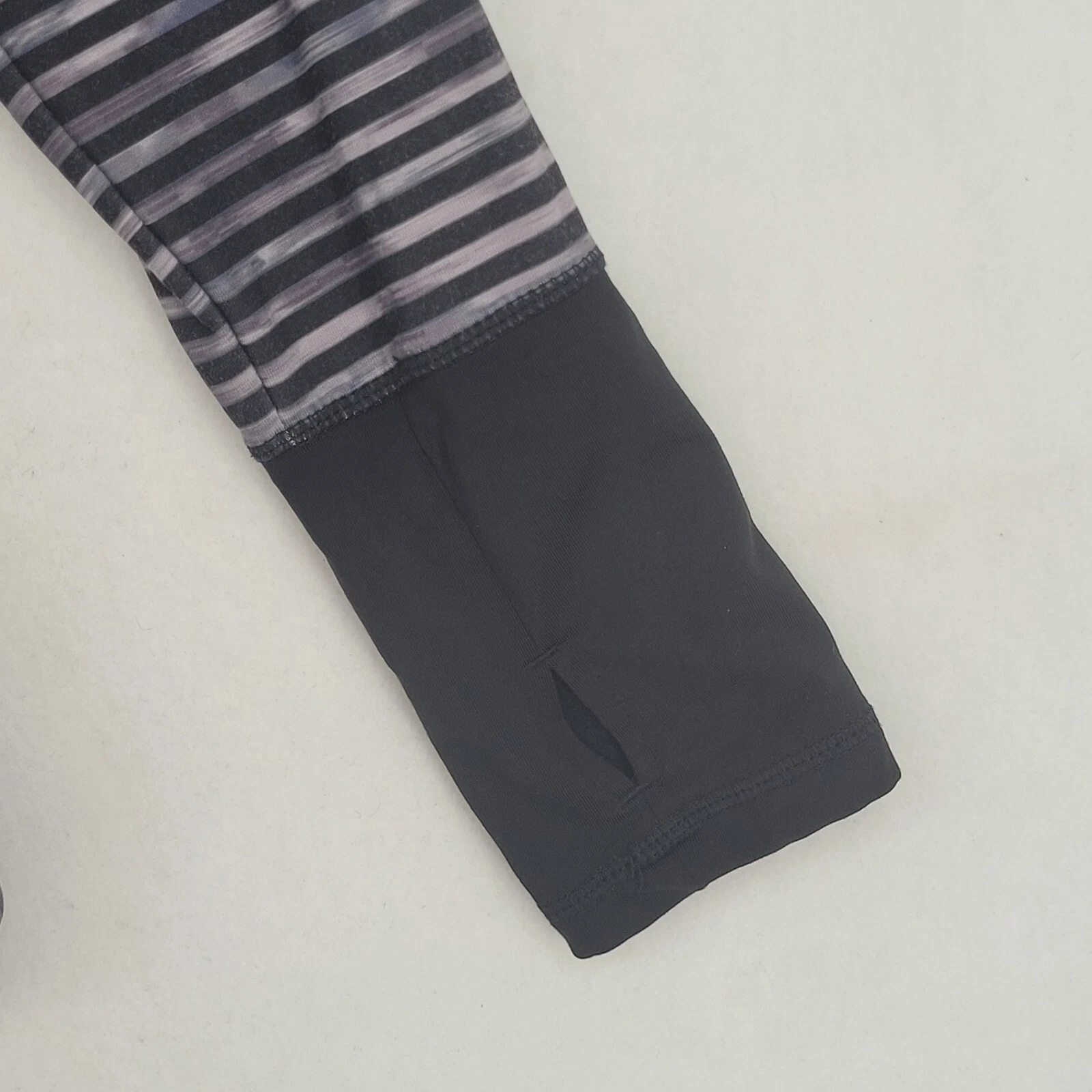 VETEMENTS Maglione donna Reebok taglia M nero bianco felpa con cappuccio a righe pull over