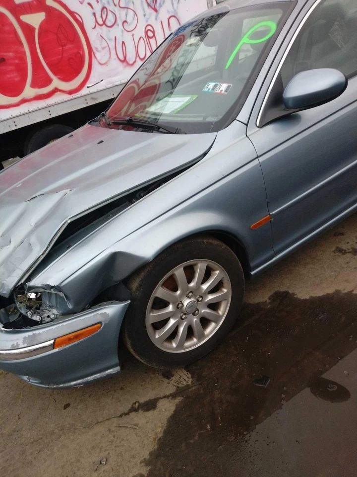 Jaguar X-Type 2003 puerta trasera izquierda 228932 132 k millas usado pieza automática Foto 3 de 4