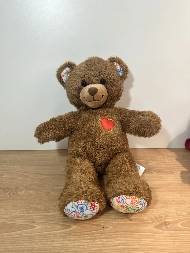 Build-A-Bear Workshop CORAZÓN Oso de Peluche con Varios Trajes Zapatos Impermeable  Foto 4 de 4