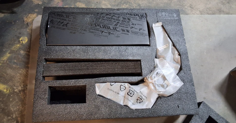 ASUS ROG Swift Pro 24.1 in 1920 x 1080 TN LCD Monitor - PG248QP - Image 2 of 4