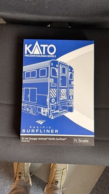 Kato SC-44 Charger Amtrak Pacific Surfiner 8-unit Set