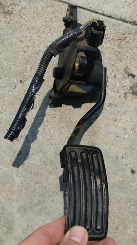 2010 Nissan Rogue Gas Accelerator Pedal Travel Position Sensor w/Drum 18002JG40A
