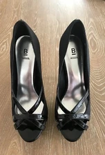 Bakers Womans Black Platform Strappy Open Toe Stilettos Size 7B