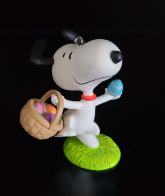 Hallmark - PEANUTS Snoopy - Easter Egg Hunt - Basket - Hanging Ornament (2014)