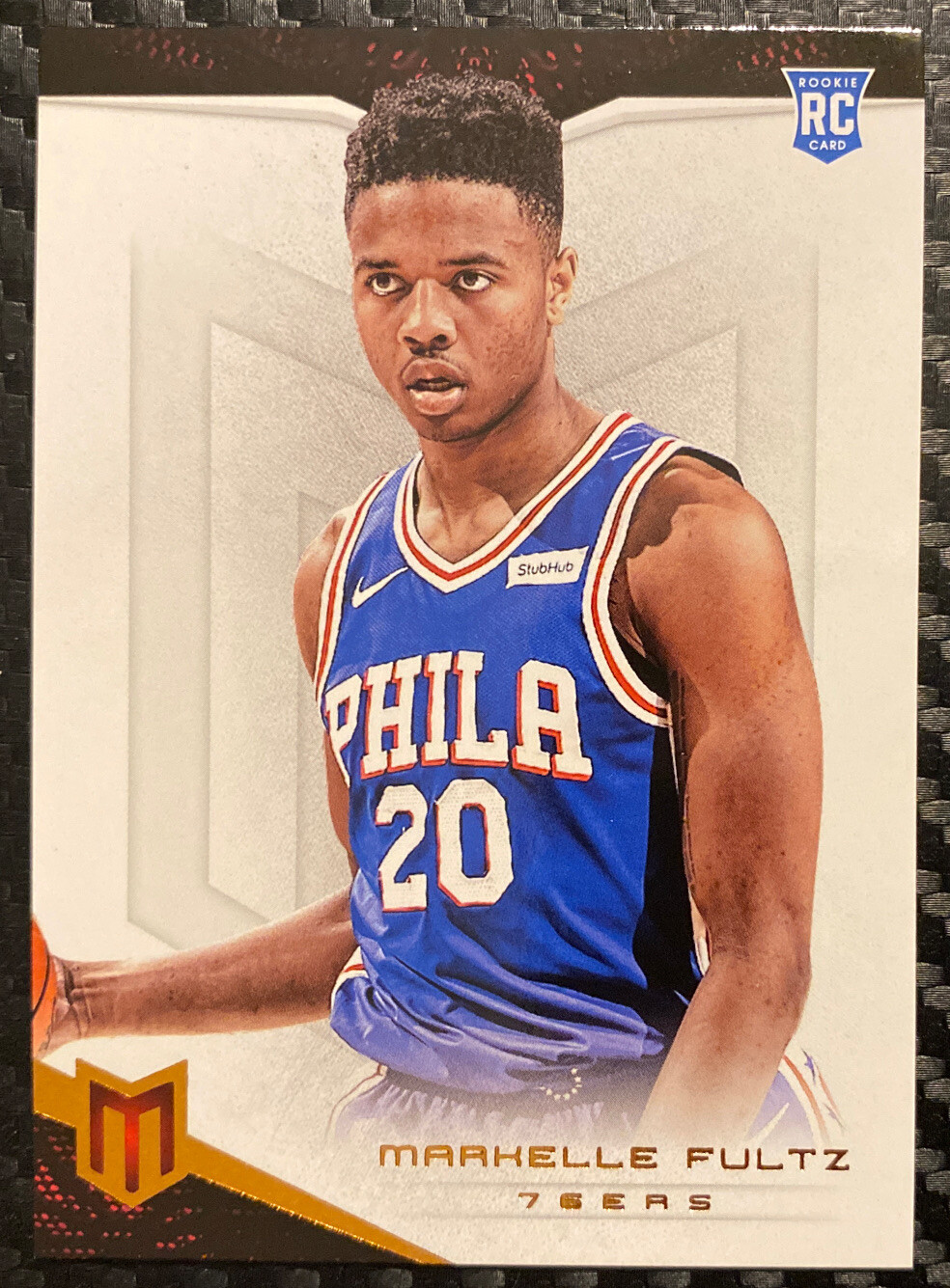 Markelle Fultz RC 2017-18 Panini Chronicles Momentum Rookie #329 Magic / 76ers