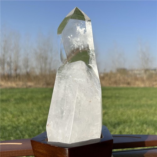 1,3 kg natürlicher klarer Quarz Obelisk Kristallstab Reiki Kristallspitze Turm + Ständer - Bild 3 von 12